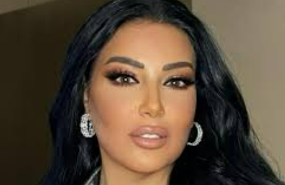 التعليم والزواج في نظر سمية الخشاب